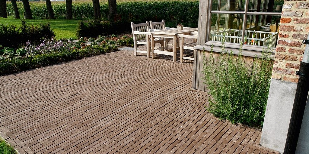 Outside dining area with clay paving