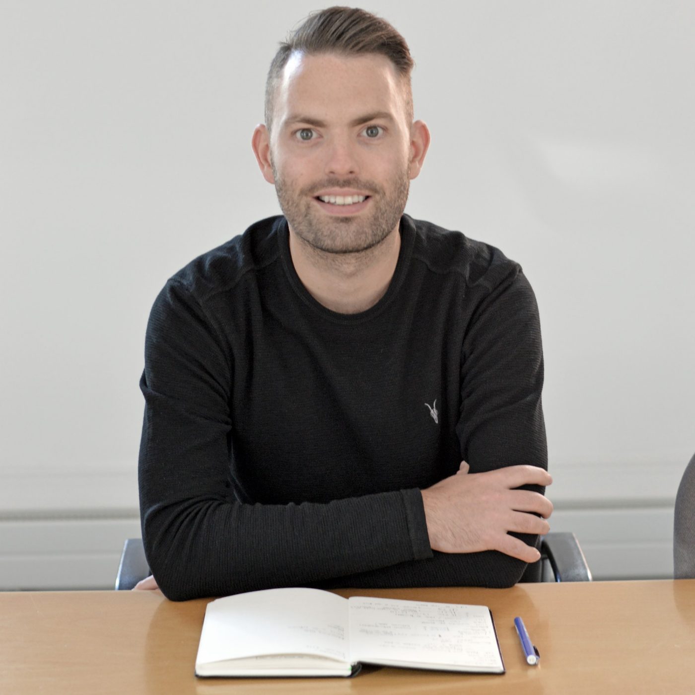 Andrew Jackson stood in front of historical building